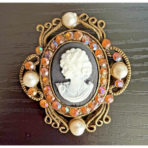 Vintage Cameo Brooch Black White Portrait Amber Rhinestones Pearl Accents